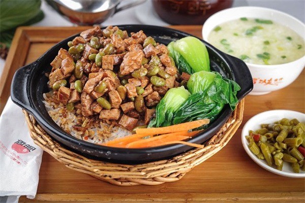 香皖功夫煲仔饭